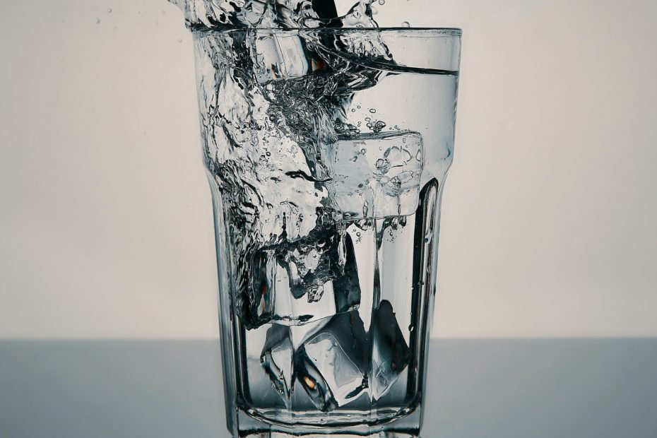 glass distilled water